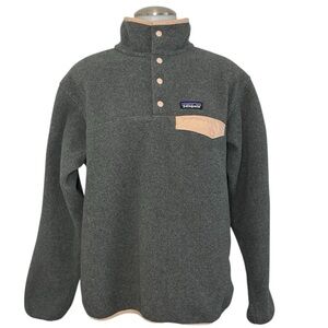 Medium grey light pink Patagonia synchilla snap-T pullover